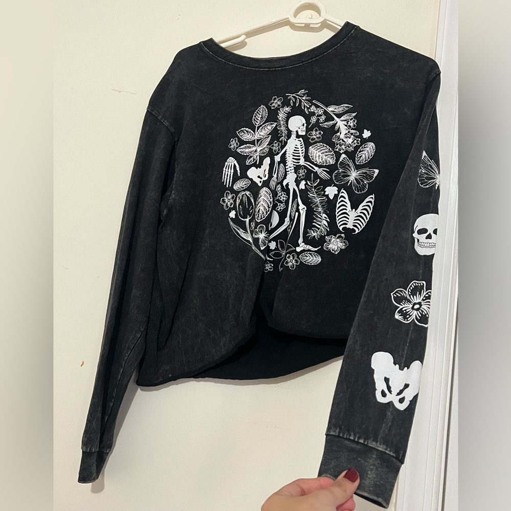 Long sleeve shirt